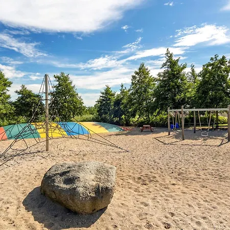 2 Bedroom Beautiful In Σπίτι διακοπών Tranekær